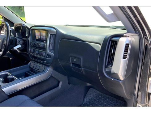 Used 2018 Chevrolet Silverado 1500 LT w/ All Star Edition AWD/4WD image 14