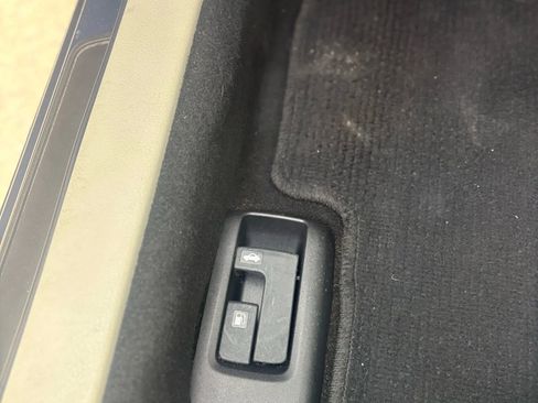 Used 2009 Subaru Impreza 2.5i image 34