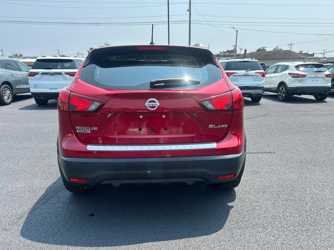 Used 2018 Nissan Rogue Sport SL AWD/4WD image 6