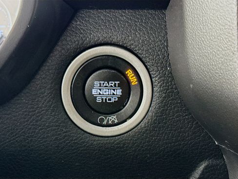 Used 2024 RAM 2500 Big Horn w/ Bed Utility Group image 20