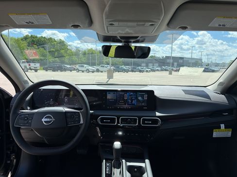 New 2026 Nissan Sentra SR FWD image 28