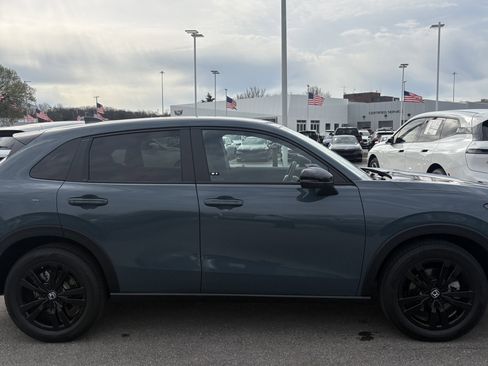 Used 2026 Honda HR-V Sport image 11