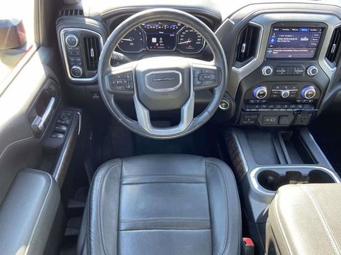 Used 2023 GMC Sierra 2500 Denali w/ Denali Ultimate Package image 10