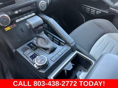 Used 2025 Toyota 4Runner TRD Off-Road AWD/4WD image 24