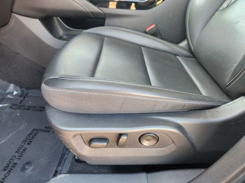 Used 2024 Buick Envision Preferred image 25