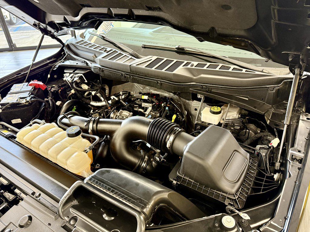 Used 2023 Ford F150 XLT AWD/4WD image 18