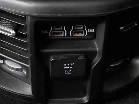 Certified 2024 RAM 2500 Laramie image 17