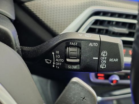 Used 2022 BMW X5 xDrive40i w/ M Sport Package image 30