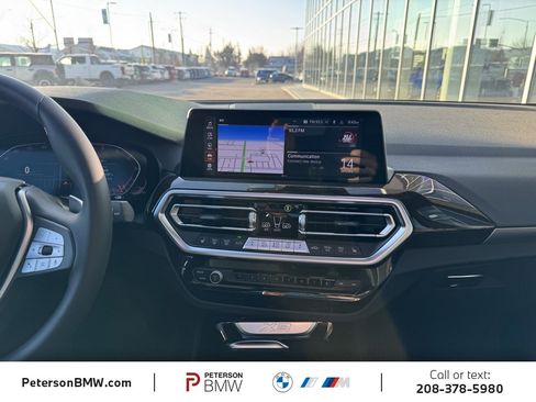 Used 2024 BMW X3 xDrive30i w/ Convenience Package image 11