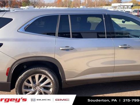 New 2026 Buick Enclave Preferred w/ Power Package FWD image 10