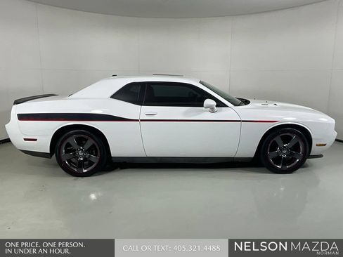 Used 2014 Dodge Challenger R/T Plus RWD image 5