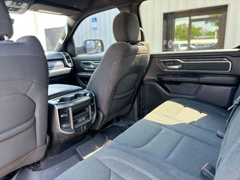 Used 2020 RAM 1500 Big Horn AWD/4WD image 23