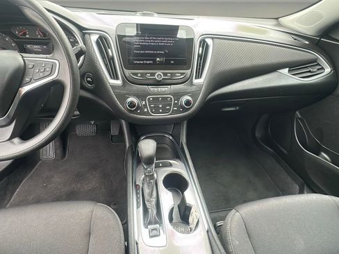 Used 2023 Chevrolet Malibu LT image 10