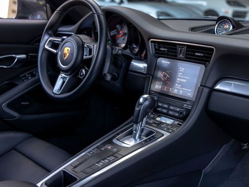 Certified 2017 Porsche 911 Carrera S RWD image 50