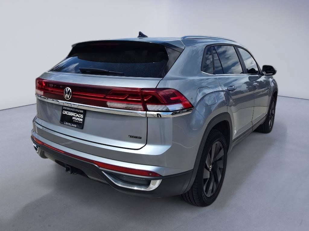 Used 2024 Volkswagen Atlas Cross Sport SE w/ Panoramic Sunroof Package AWD/4WD image 6