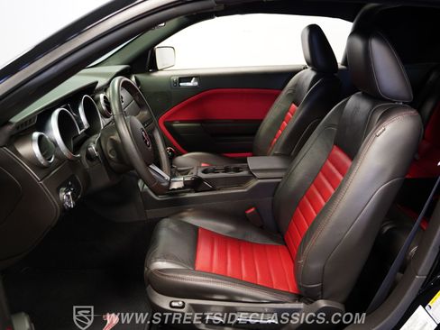 Used 2009 Ford Mustang Shelby GT500 RWD image 39