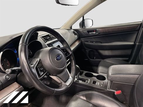 Used 2019 Subaru Outback 3.6R Limited image 9