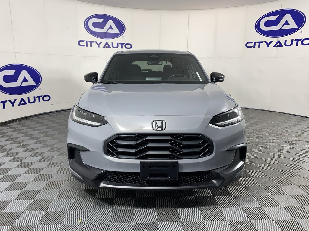 Used 2025 Honda HR-V Sport image 9