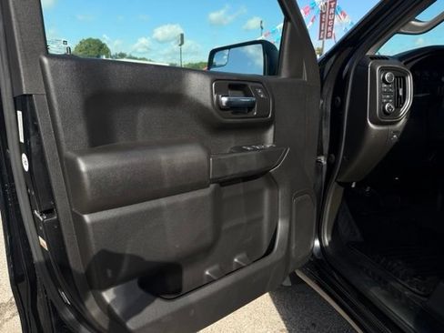 Used 2021 Chevrolet Silverado 1500 Custom Trail Boss AWD/4WD image 20