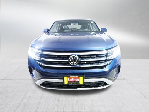 Used 2023 Volkswagen Atlas Cross Sport SE AWD/4WD image 2