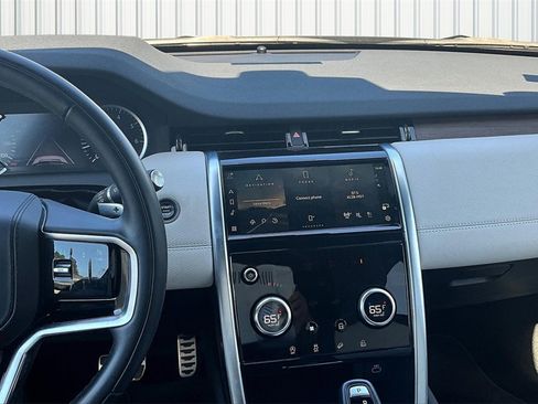 Used 2023 Land Rover Discovery Sport SE R-Dynamic image 3
