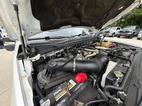 Used 2017 Ford F250 Platinum w/ Platinum Ultimate Package AWD/4WD image 76