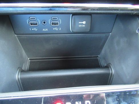 New 2026 Jeep Grand Cherokee Laredo w/ MOPAR Finishing Package RWD image 26