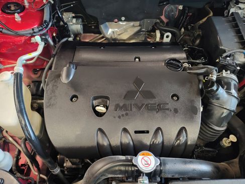 Used 2018 Mitsubishi Outlander Sport LE FWD image 26