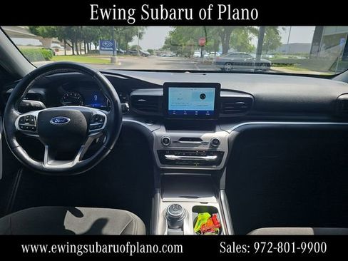 Used 2021 Ford Explorer XLT RWD image 12