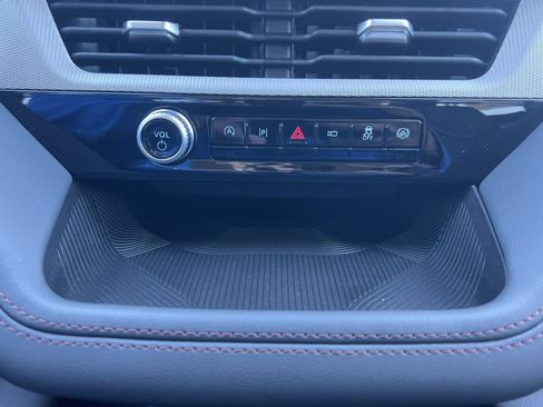 New 2026 Ford Explorer Active w/ Active Comfort Package image 6