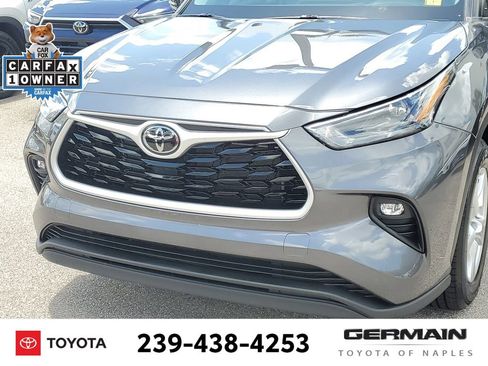 Used 2023 Toyota Highlander LE FWD image 15