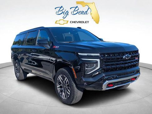Certified 2025 Chevrolet Suburban Z71 AWD/4WD image 1
