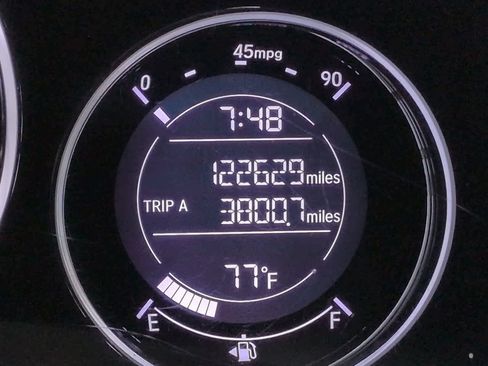 Used 2021 Honda HR-V LX image 24