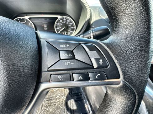 Used 2025 Nissan Sentra SV w/ Trunk Package FWD image 21
