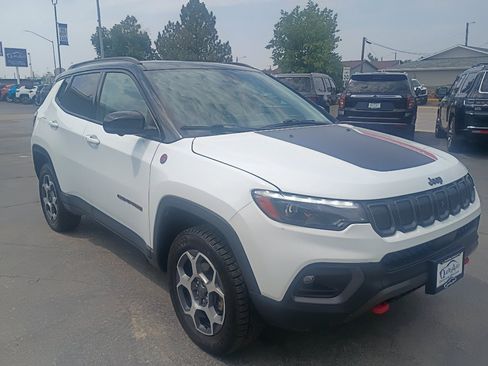 Used 2022 Jeep Compass Trailhawk w/ Trailhawk Elite Group AWD/4WD image 4