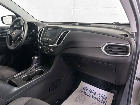 Used 2018 Chevrolet Equinox LT AWD/4WD image 26
