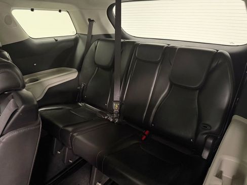 Used 2022 Kia Carnival SX image 26