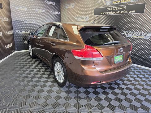 Used 2009 Toyota Venza FWD image 9
