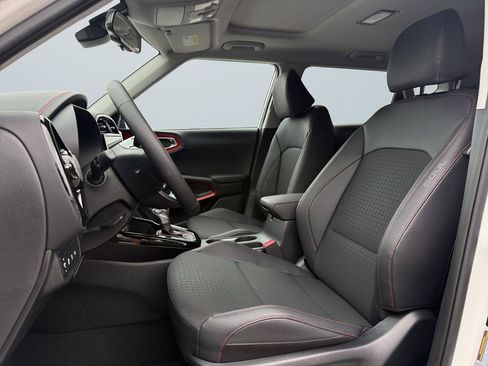 New 2025 Kia Soul GT-Line image 9
