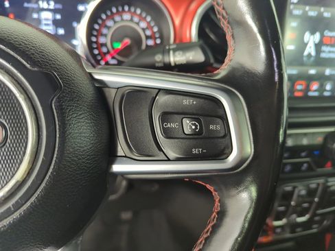 Used 2019 Jeep Wrangler Unlimited Rubicon AWD/4WD image 22