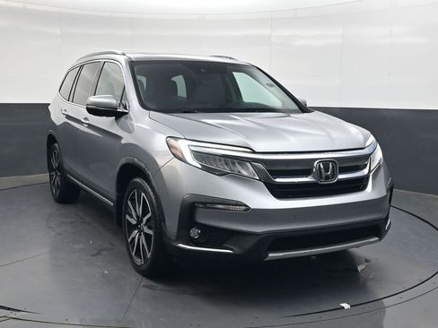 Used 2020 Honda Pilot Touring image 2