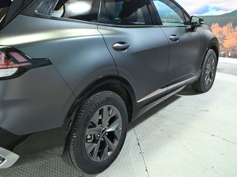 Used 2023 Kia Sportage SX Prestige image 8