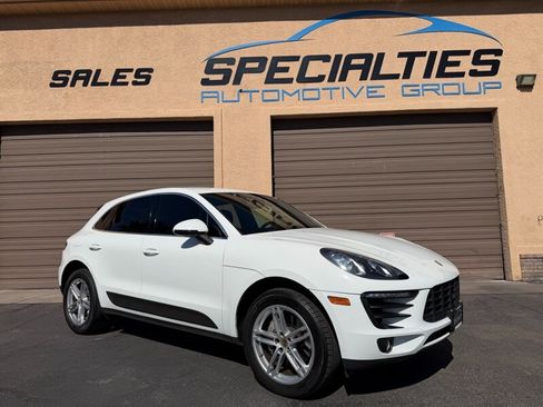 Used 2018 Porsche Macan S AWD/4WD image 1