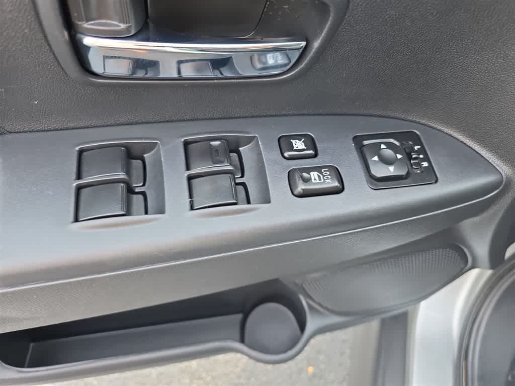 Used 2024 Mitsubishi Outlander Sport ES AWD/4WD image 17