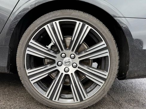 Used 2023 Volvo S90 B6 Ultimate w/ Protection Package image 6
