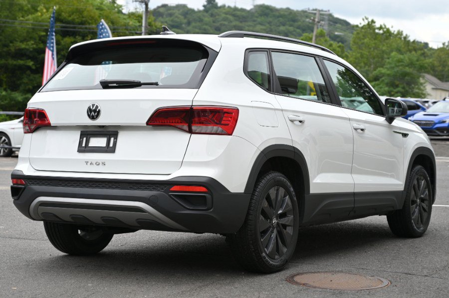 Used 2024 Volkswagen Taos S FWD image 5