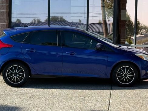 Used 2012 Ford Focus SE FWD image 13