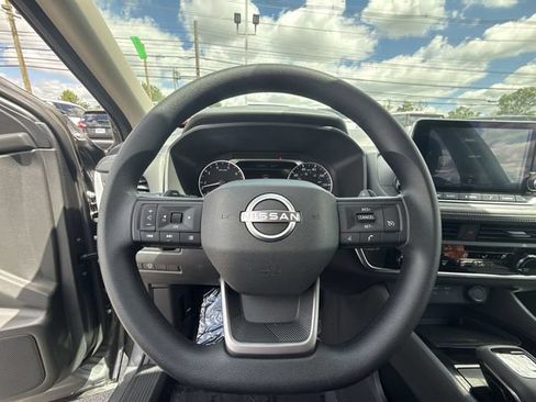 Used 2026 Nissan Rogue S FWD image 14