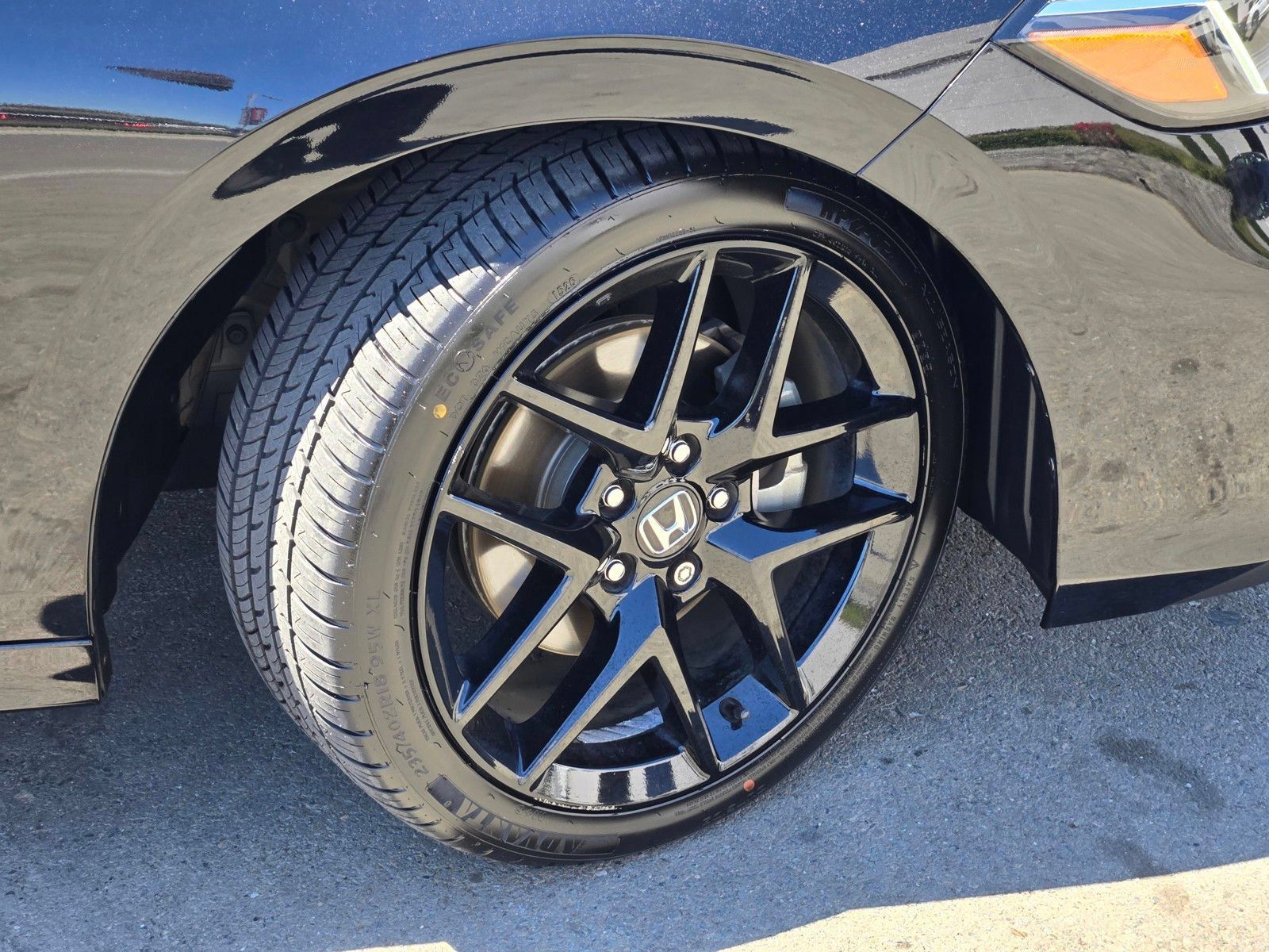 Used 2025 Honda Civic Sport image 9
