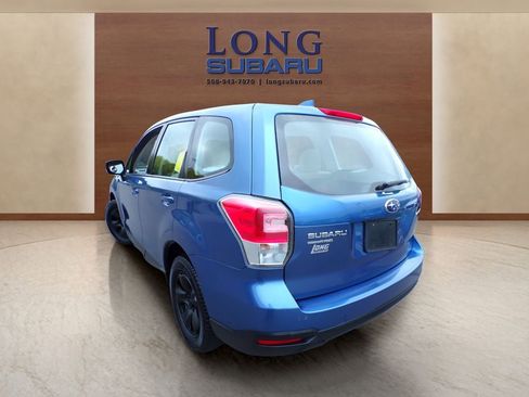 Used 2018 Subaru Forester 2.5i AWD/4WD image 13